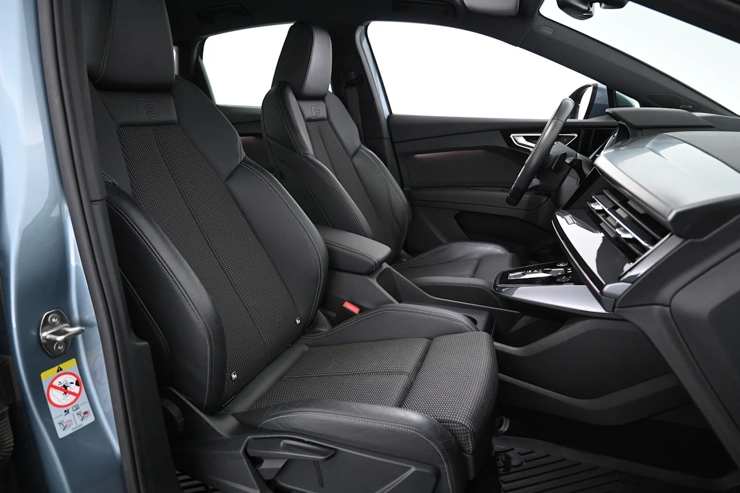 Car Image - 6bKoh3k4skyUQ66rwybBYj