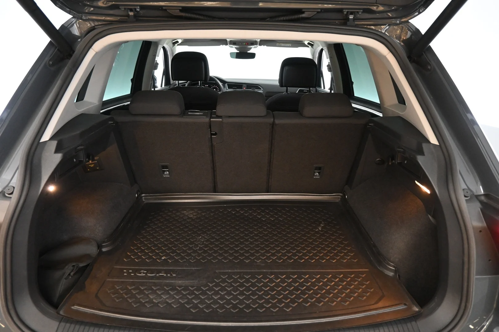 Car Image - 2try3JmzgPP0jeGQWpD7xT
