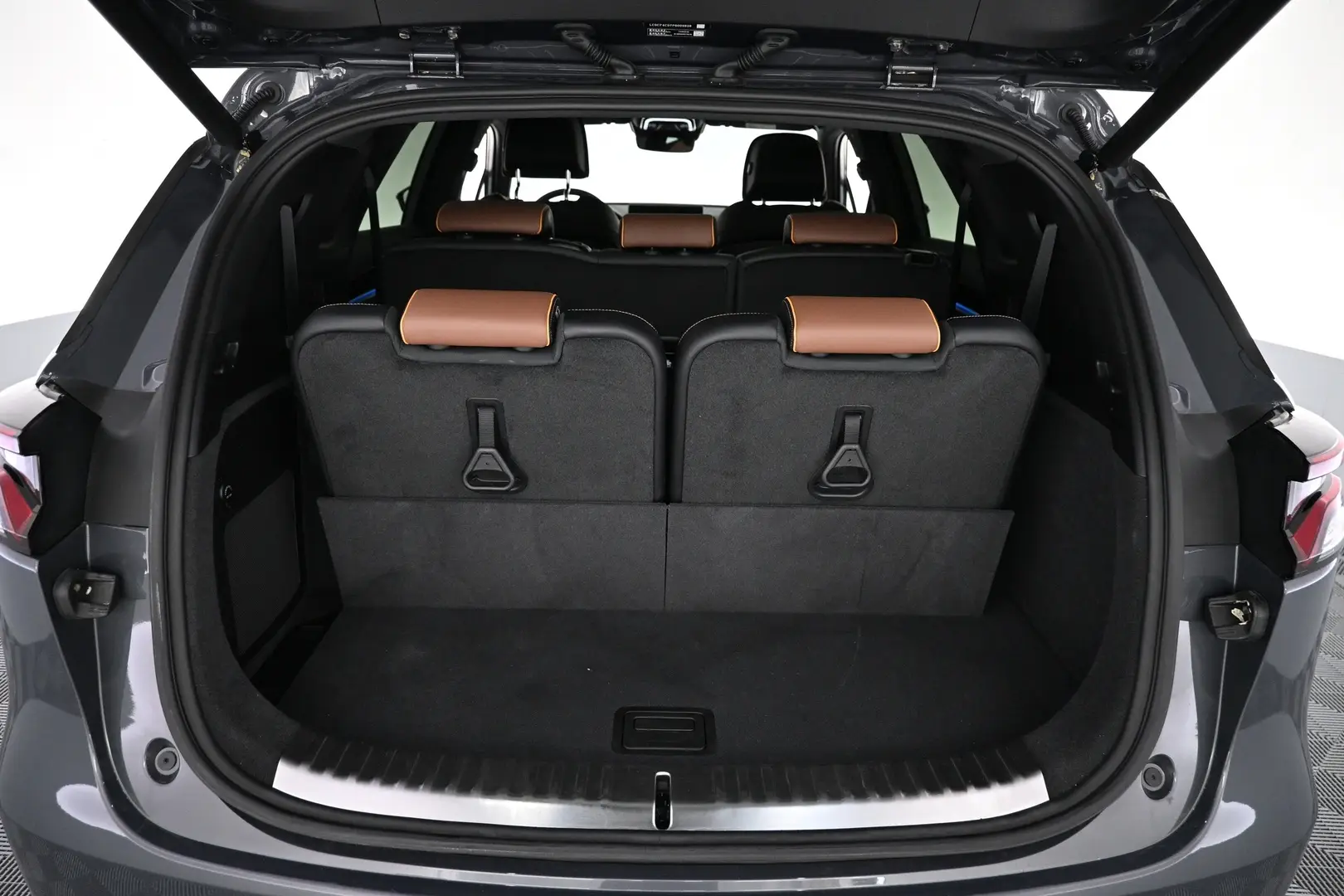 Car Image - ieLDfQRhAa0Bd3AwT5lmD