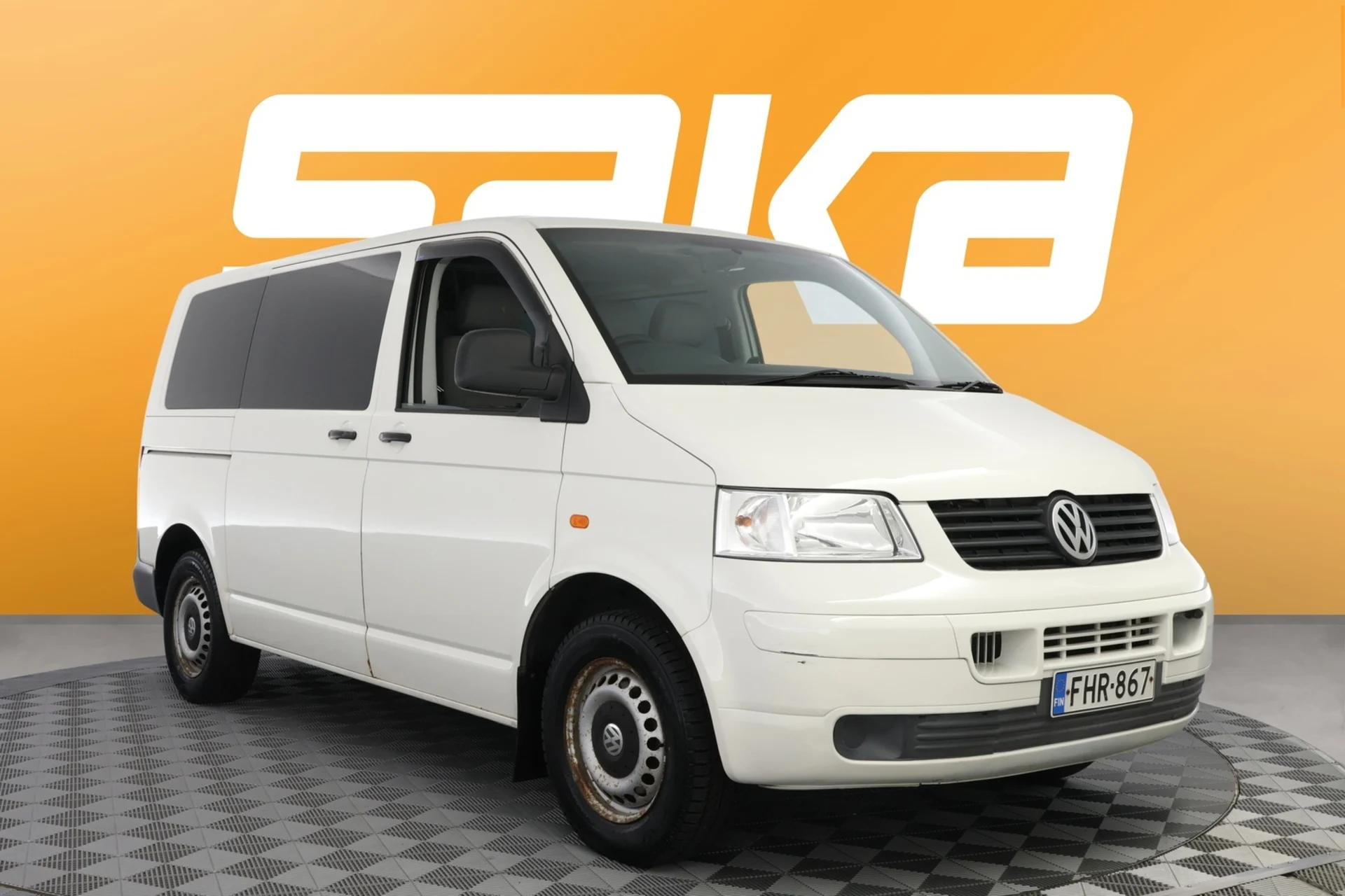 Car Image - 6jP8Zxtb0y1eIMGzmc1doN