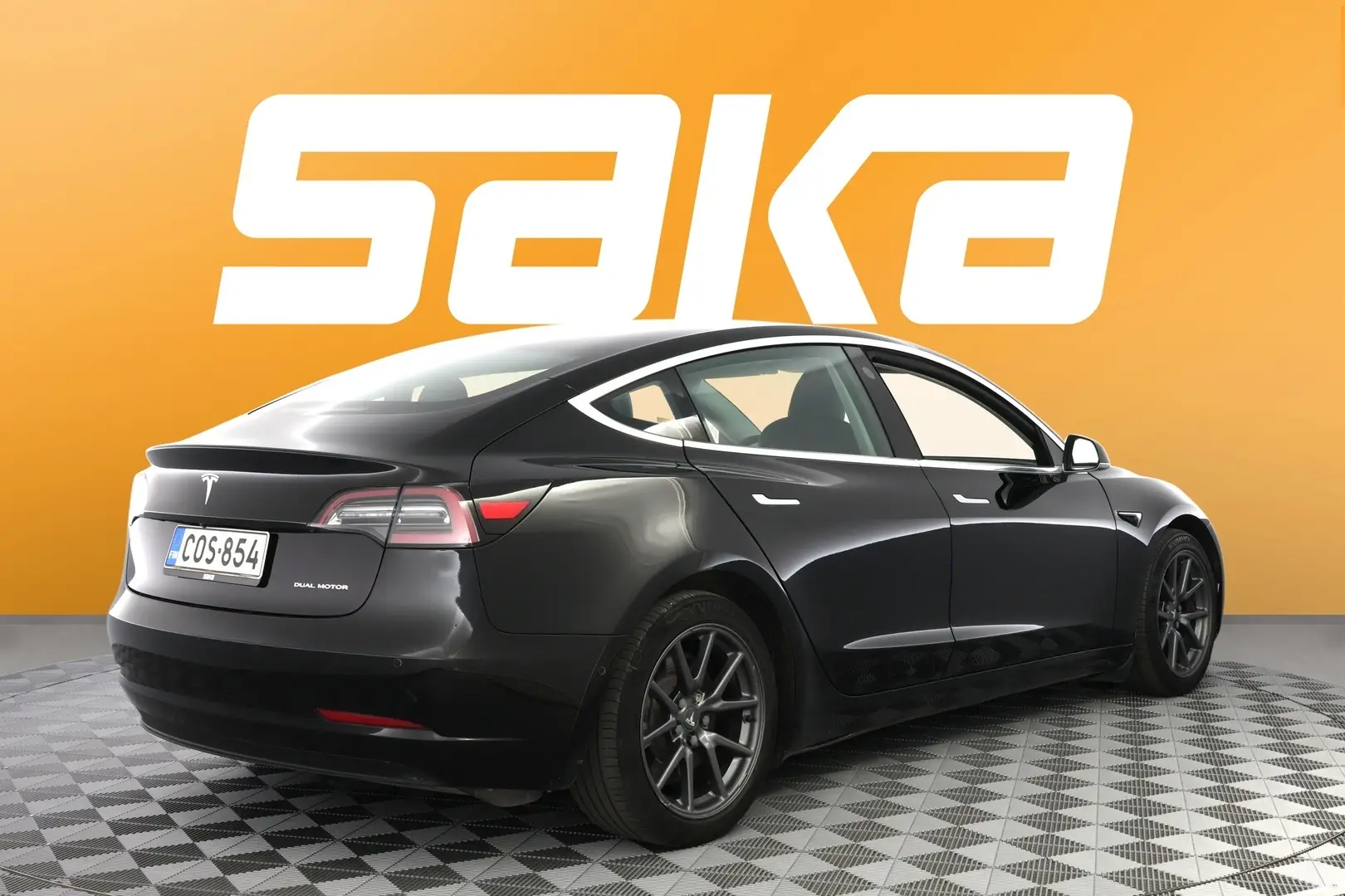 Car Image - 5AHX0tp3x9fn8yA6UIH9PW