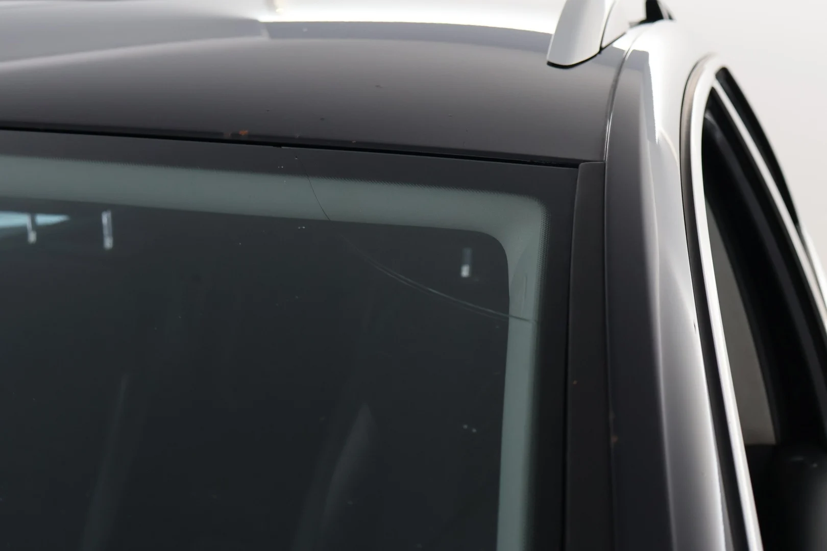 Car Image - 3NnKYC4DM78dYbcJEPJLlU