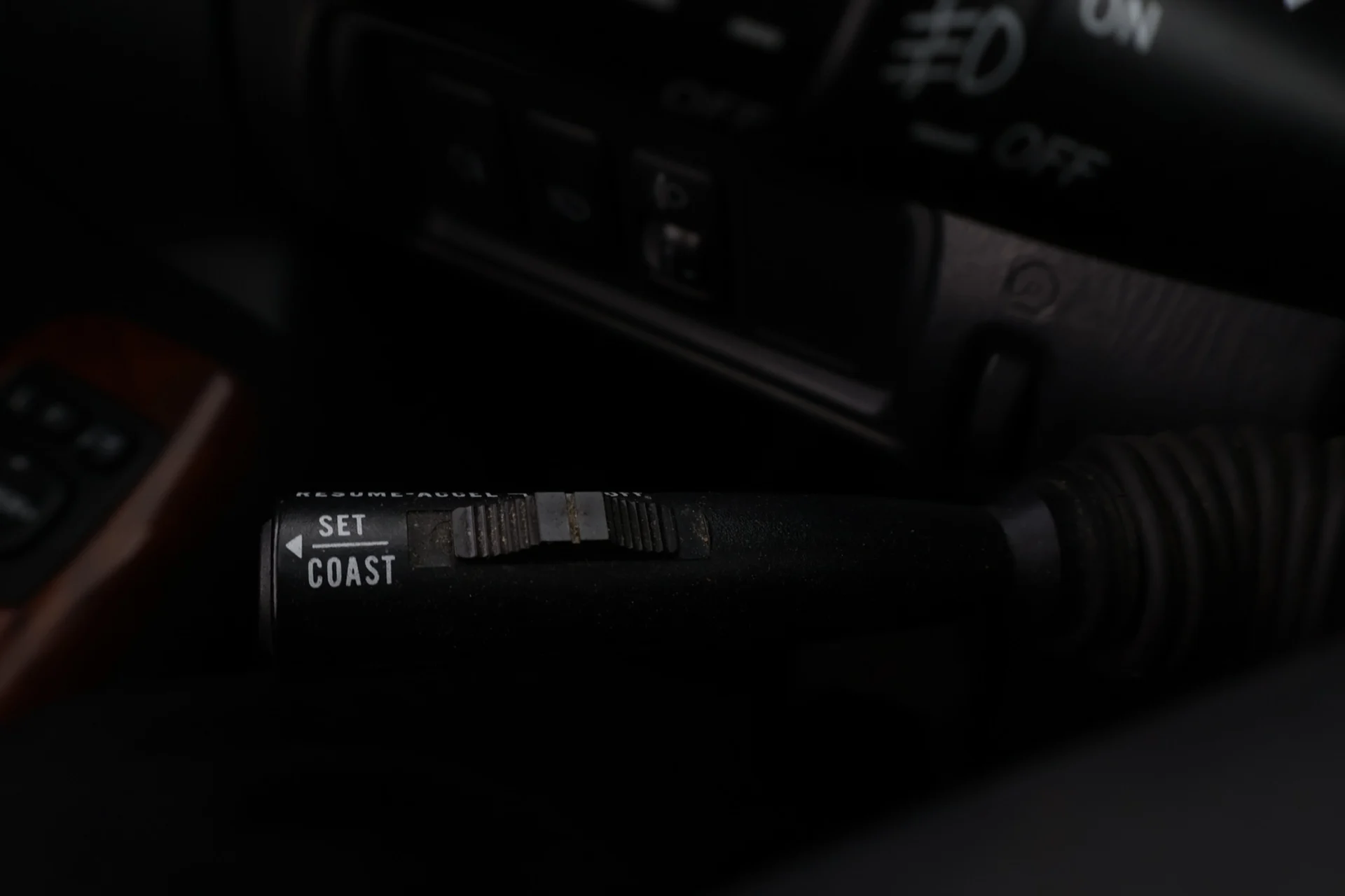 Car Image - 3rfJ7HW2PKmB9lzoXJnuSM