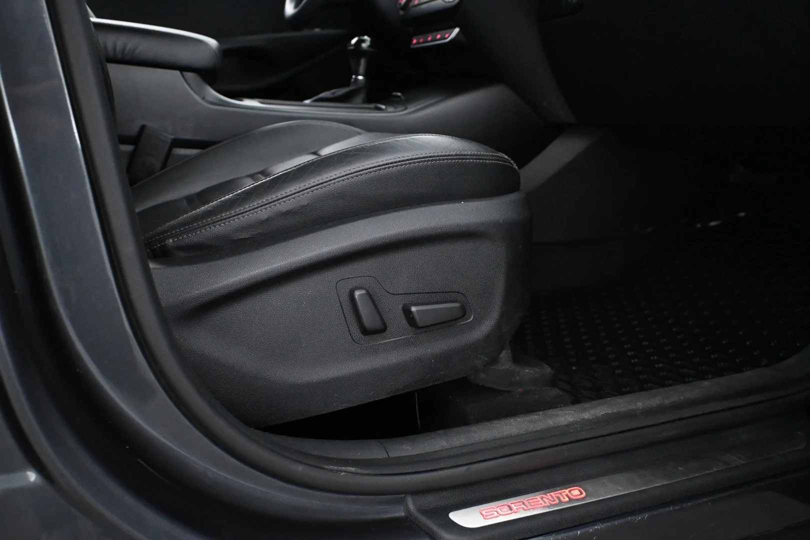 Car Image - 7aIsUShPyGPIqt3Cn77F68