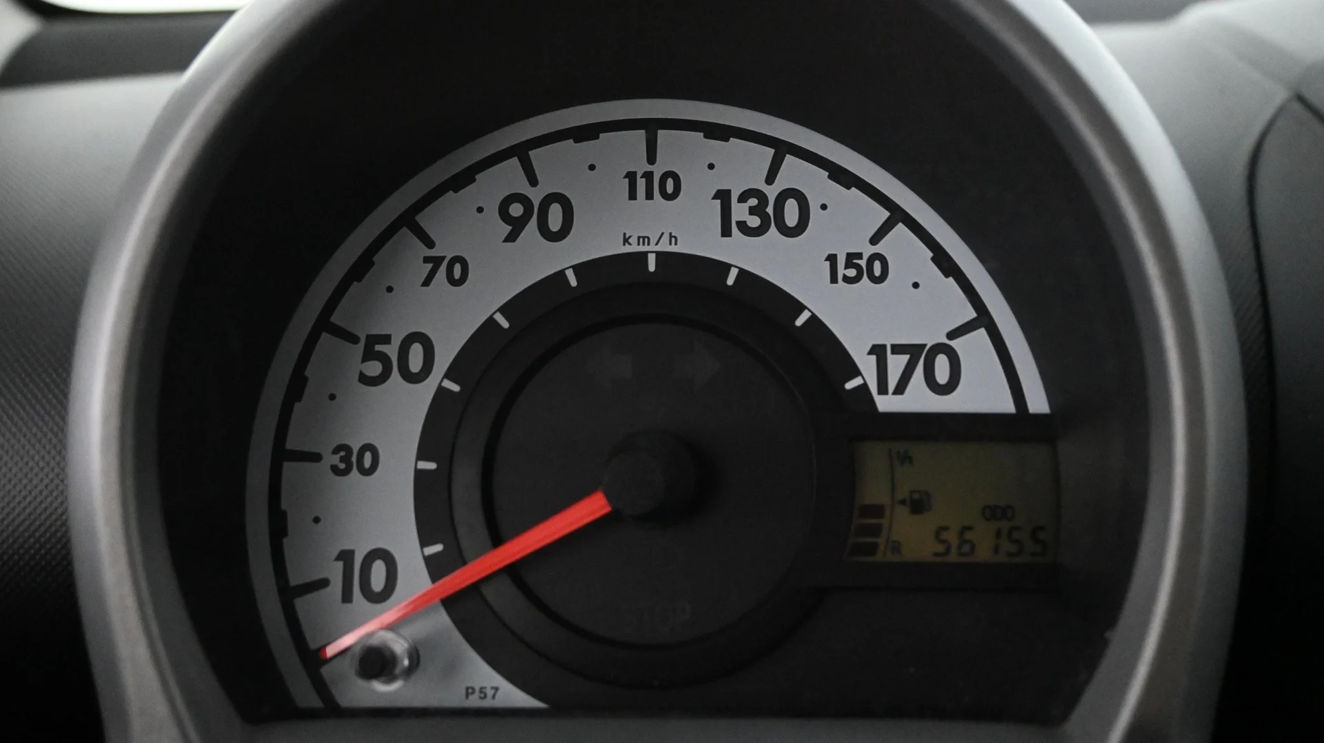 Car Image - 3Os20VIJgbL0ULsdQOJFaD