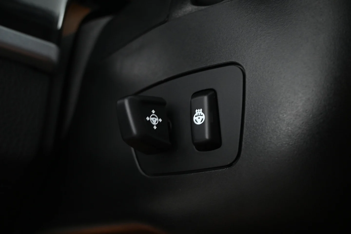 Car Image - 7r9pZni5Zd1iHEk9aHvYr0
