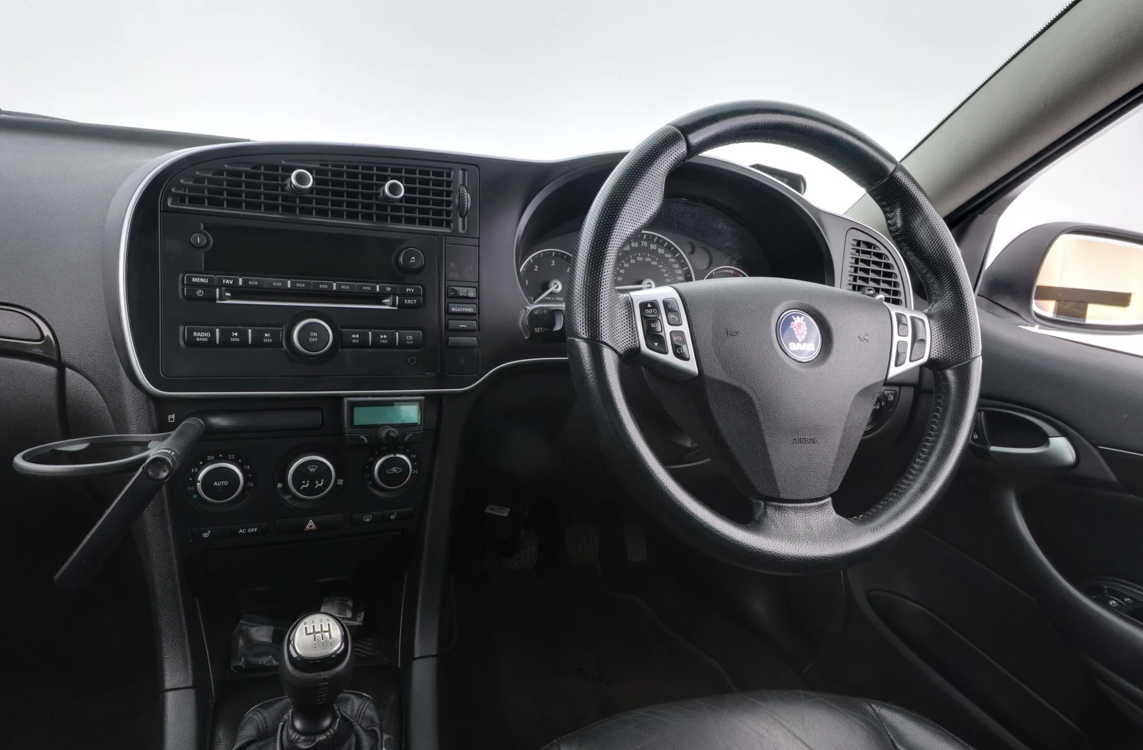 Car Image - 5AbJyASRdMcj7470RIL08k
