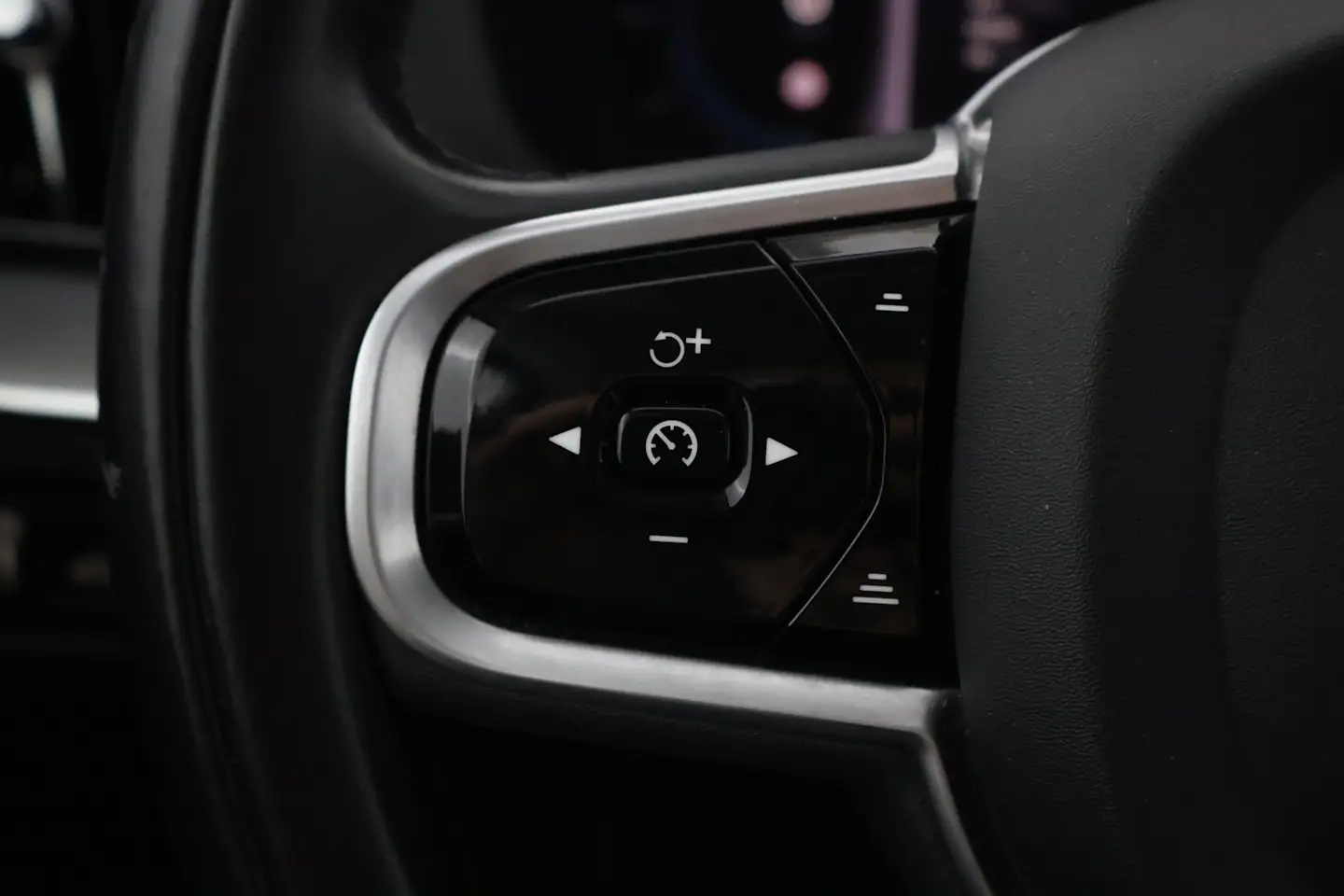 Car Image - 4GA5kaAzPtH1c5ZGeAdCUl