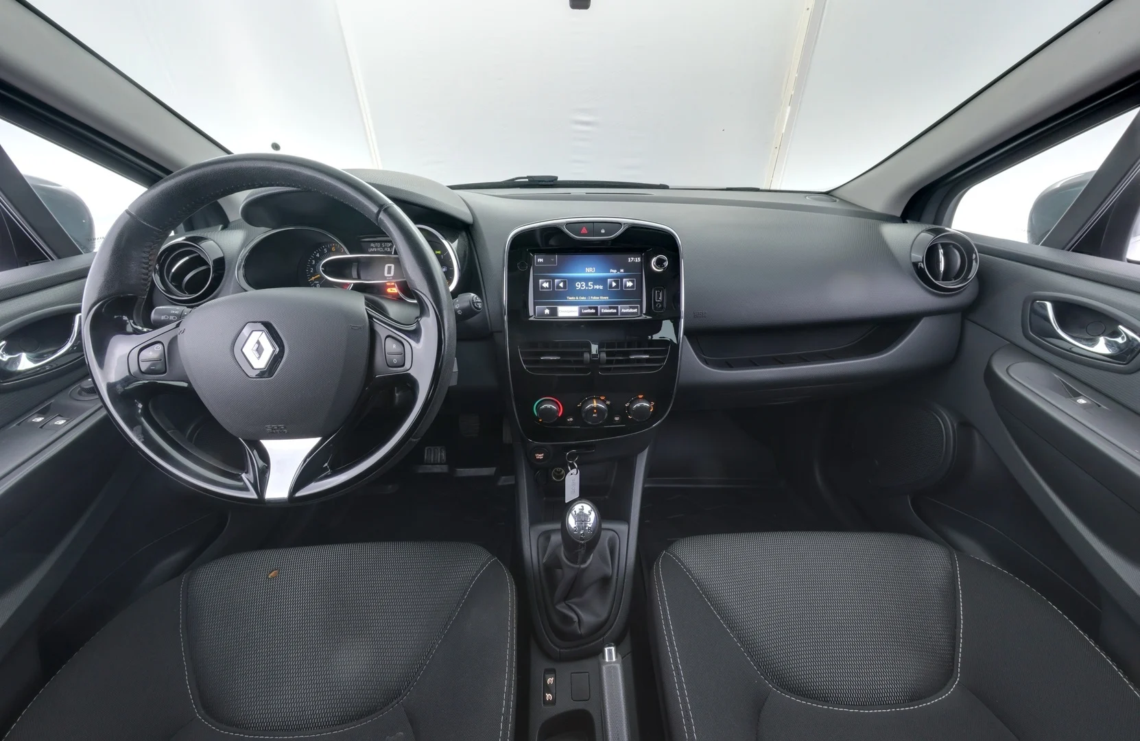 Car Image - 2zEkjIQlMg8DAaJ3yujNyO