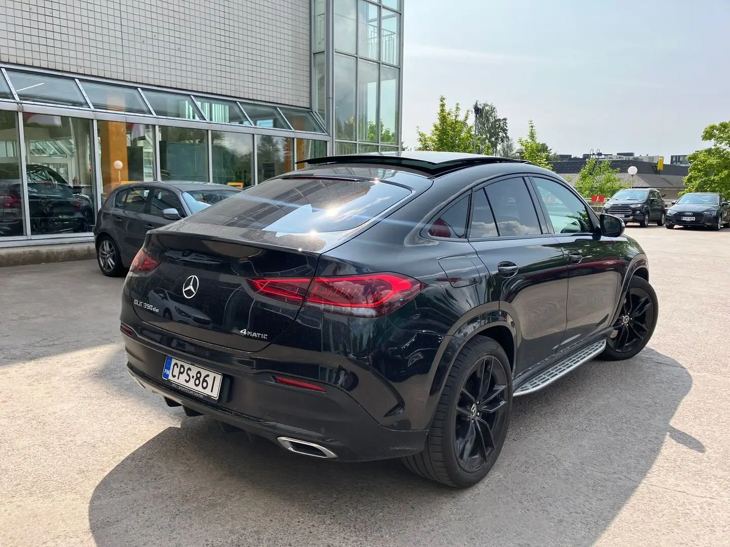 Car Image - 2M3QjsYRdrUYb09t2M7Qha