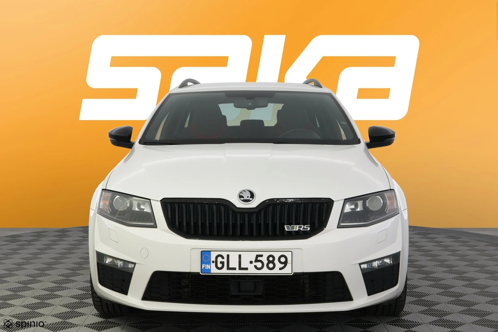 Car Image - A19UcqlAcV44igIqJ5sZL