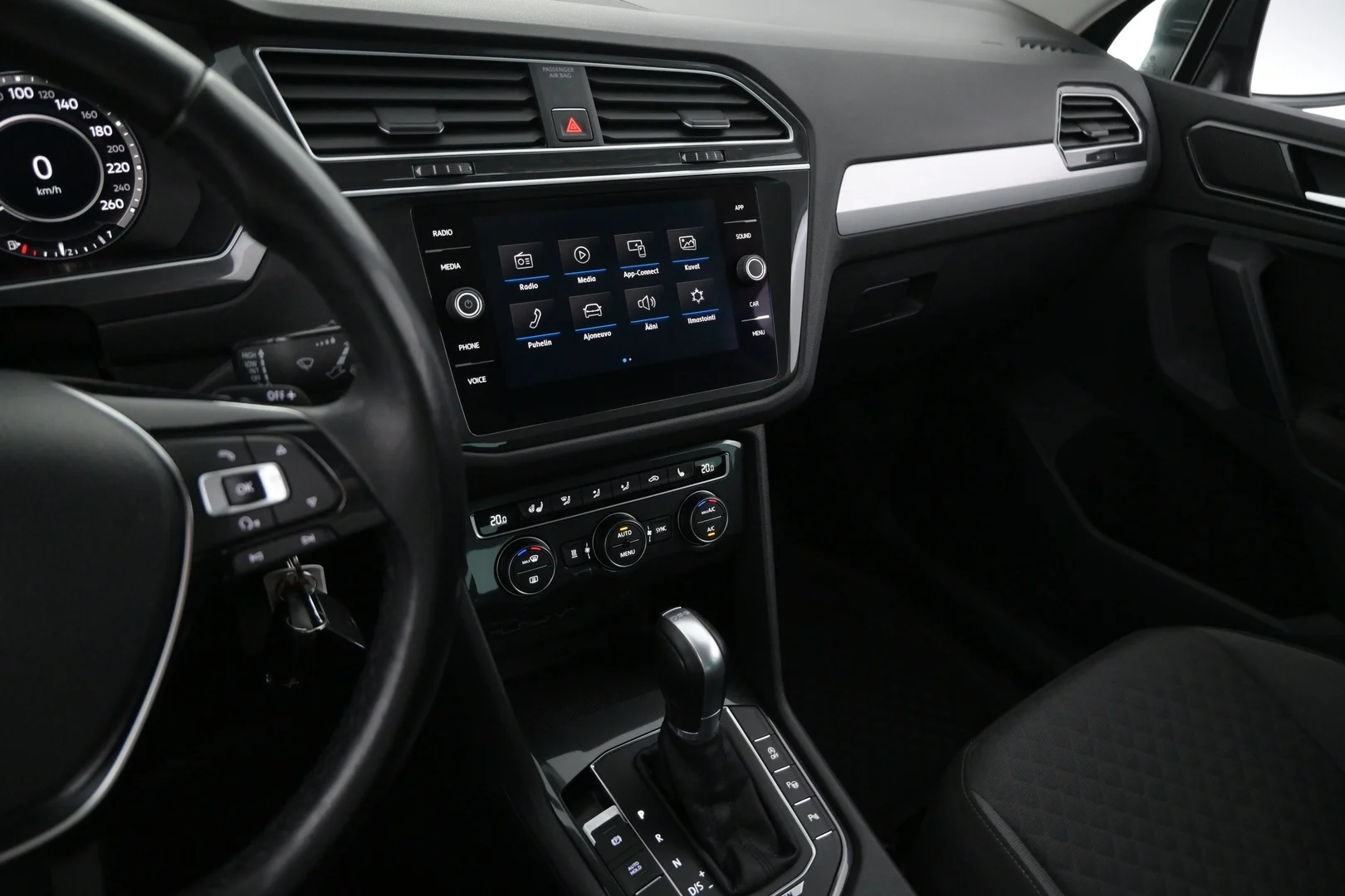 Car Image - T4zFTp3AubsBD2j5sNKiA