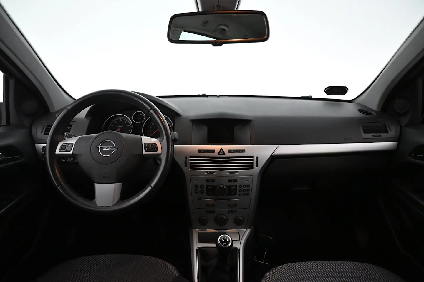 Car Image - 4DIHXRmKdXwT7VFAtHdJVA
