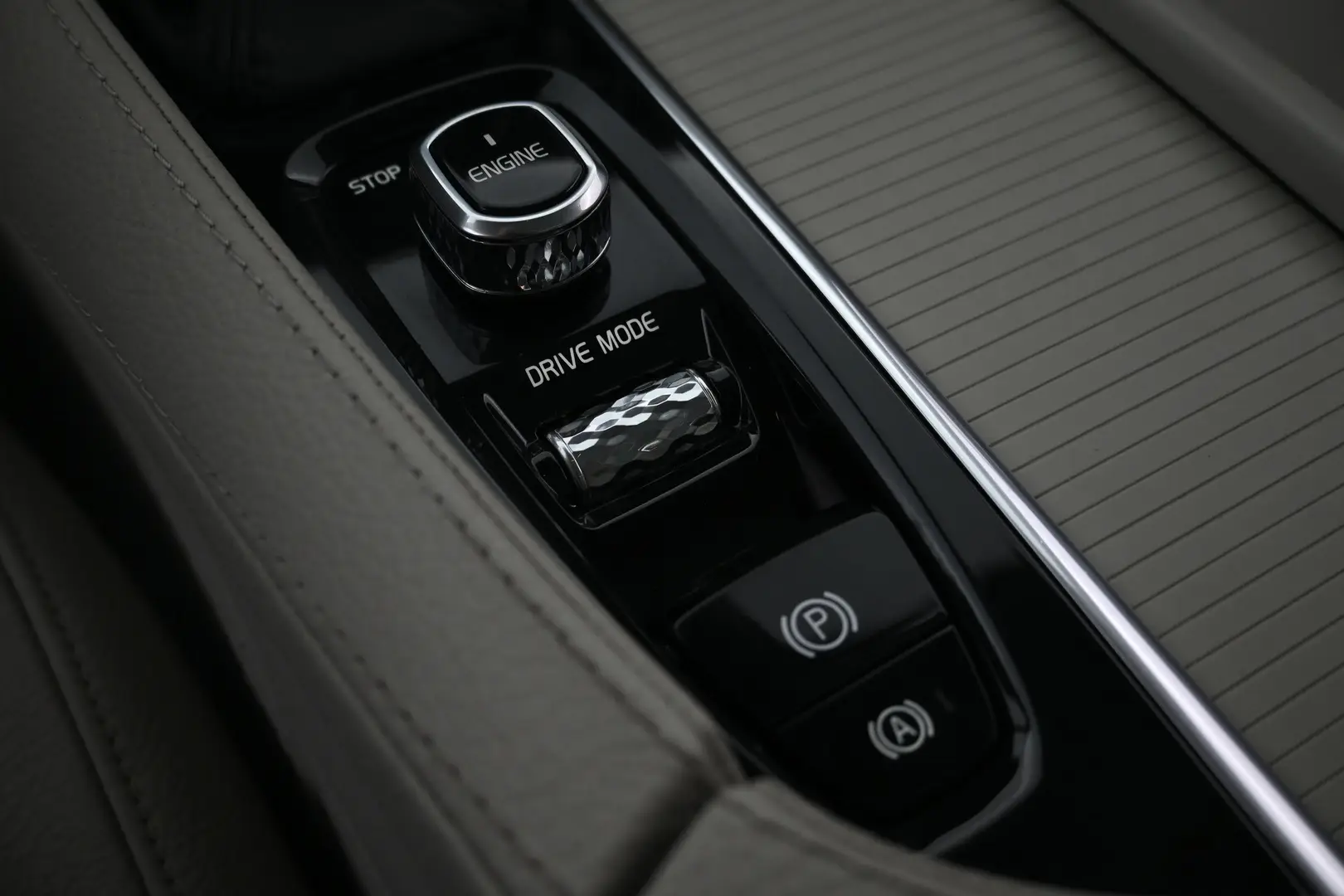 Car Image - 5jOdtWrHWMcKmynxkcQ5D8