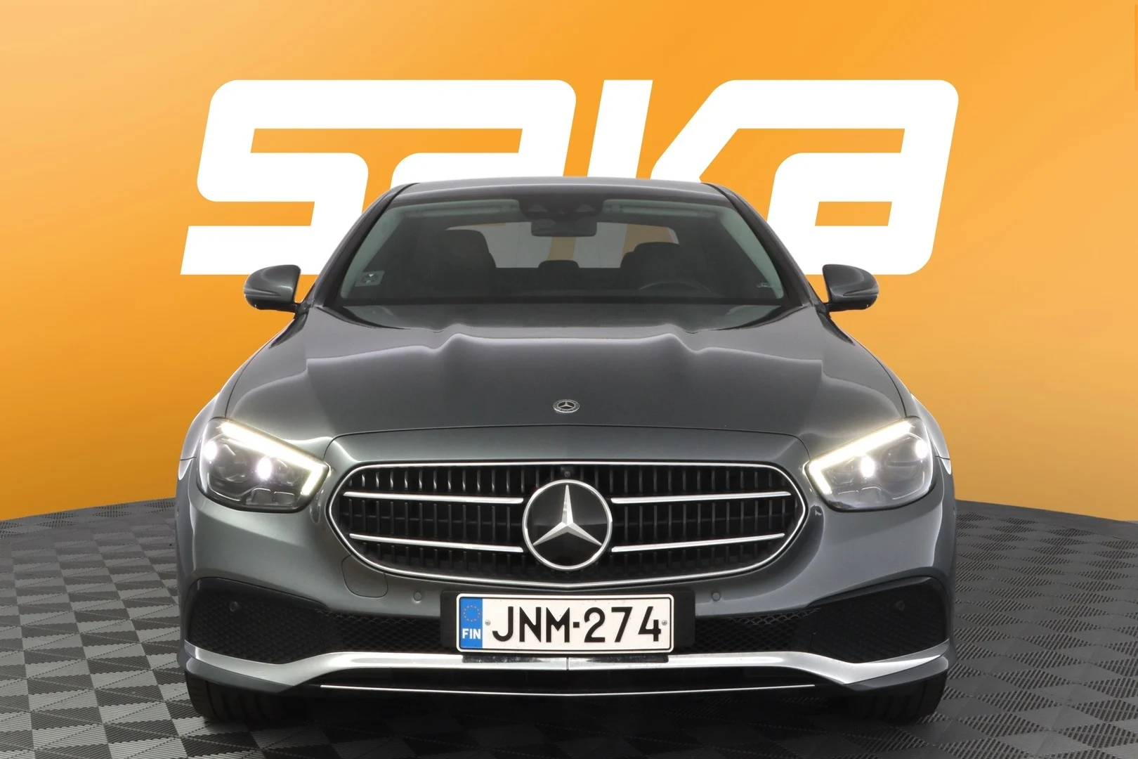 Car Image - 6dsheD4qdf7r1SccRR8xbn