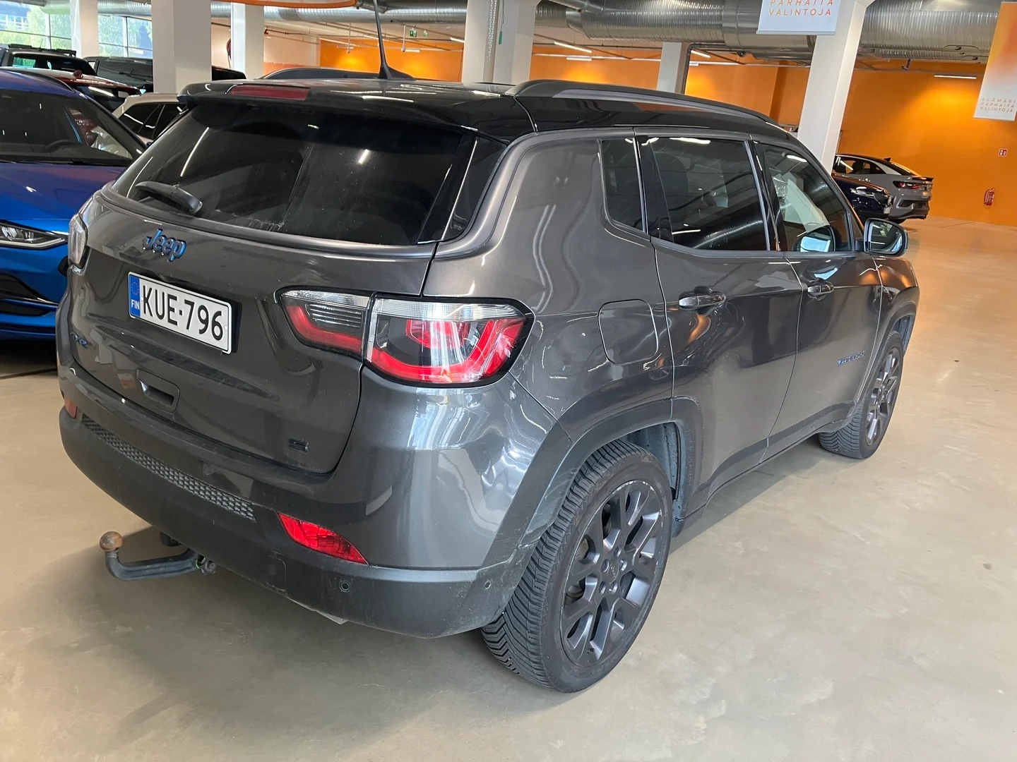 Car Image - IhiMrGaHruq1qr3If4ZnB