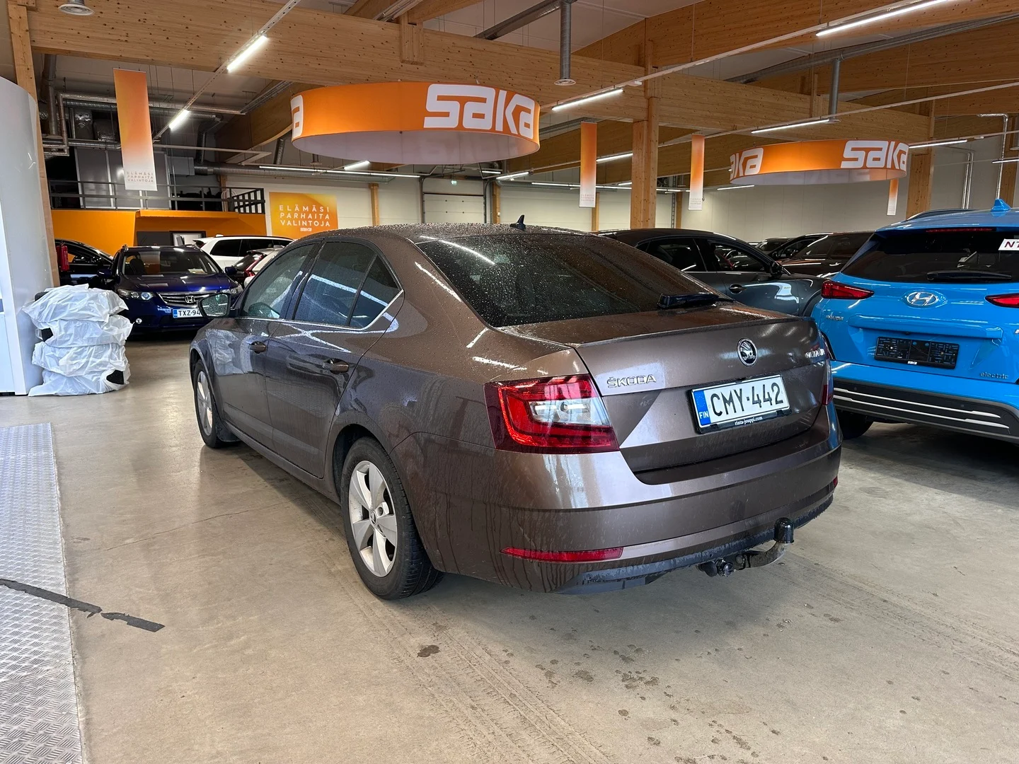Car Image - 2r3ZWTRbysj4OWH4eMKr2k
