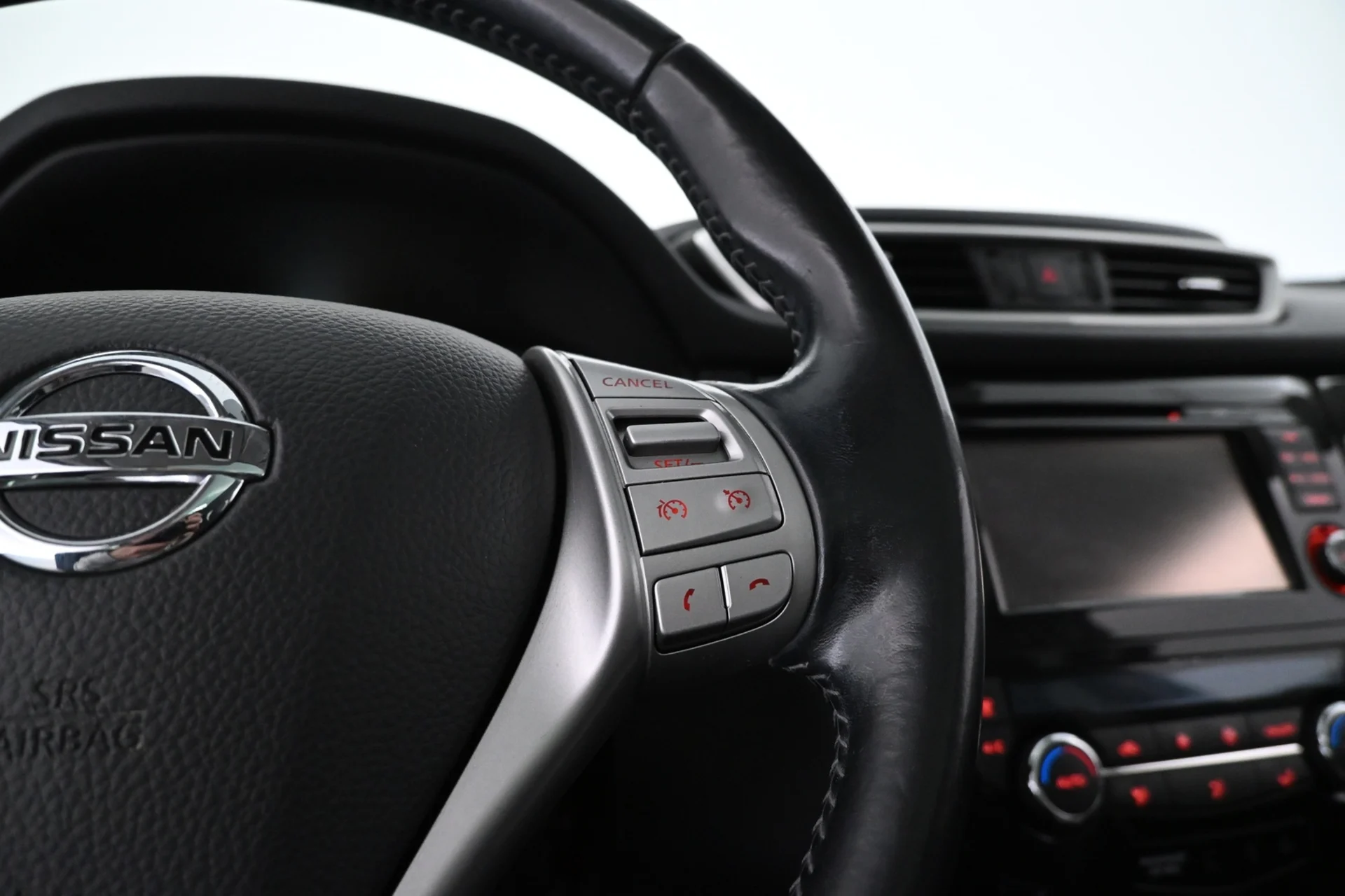 Car Image - 1Xz1Rsjlm6tV7zrxbkKg98