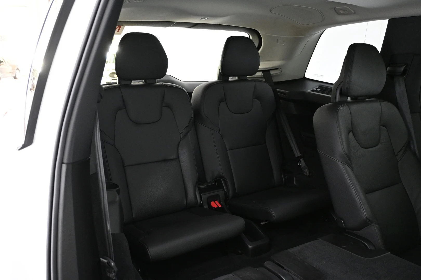 Car Image - 3Y76CznNJwSuHmAqSSDjPJ