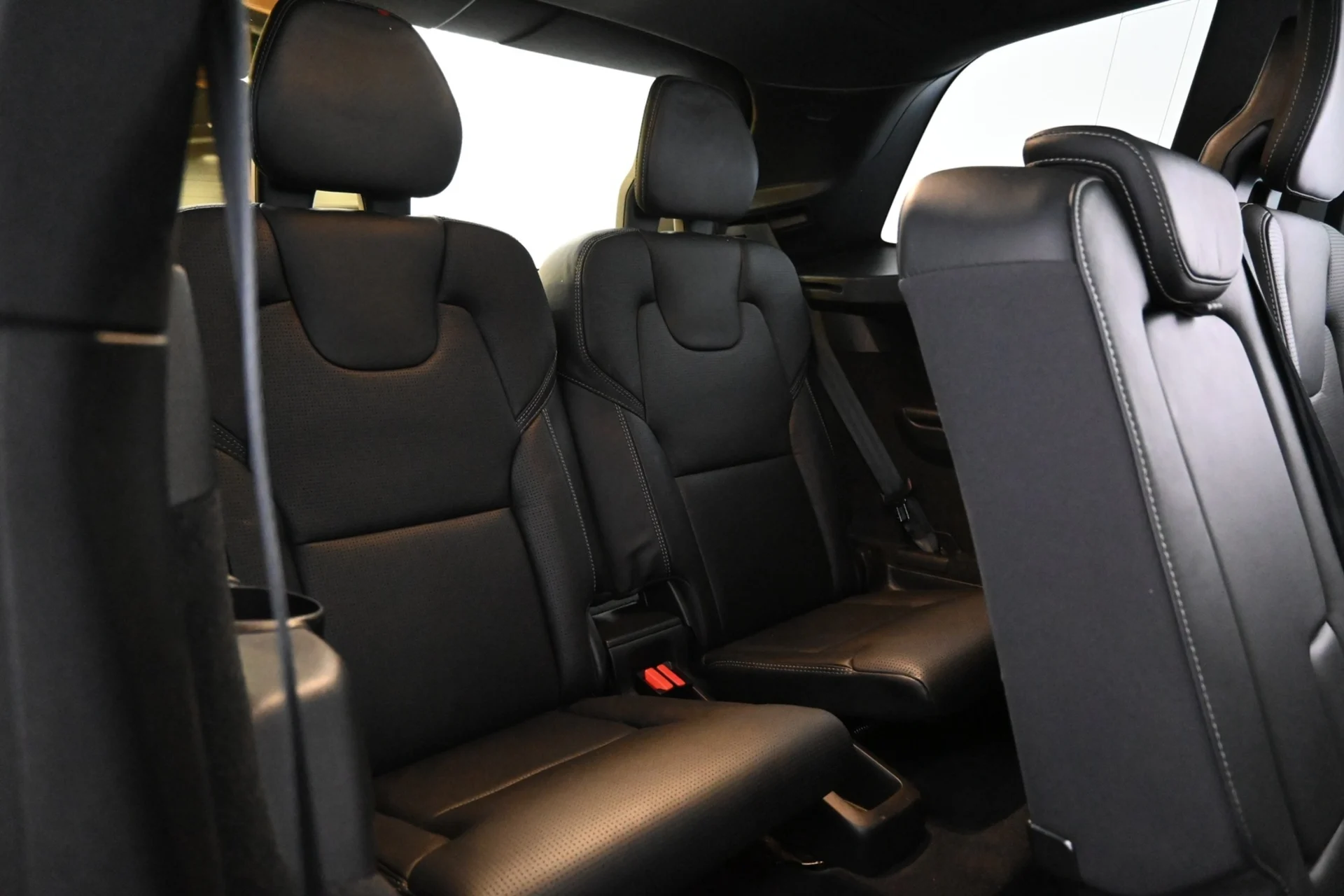 Car Image - 1Lwvbtd7SEDx8hENcaVgSB