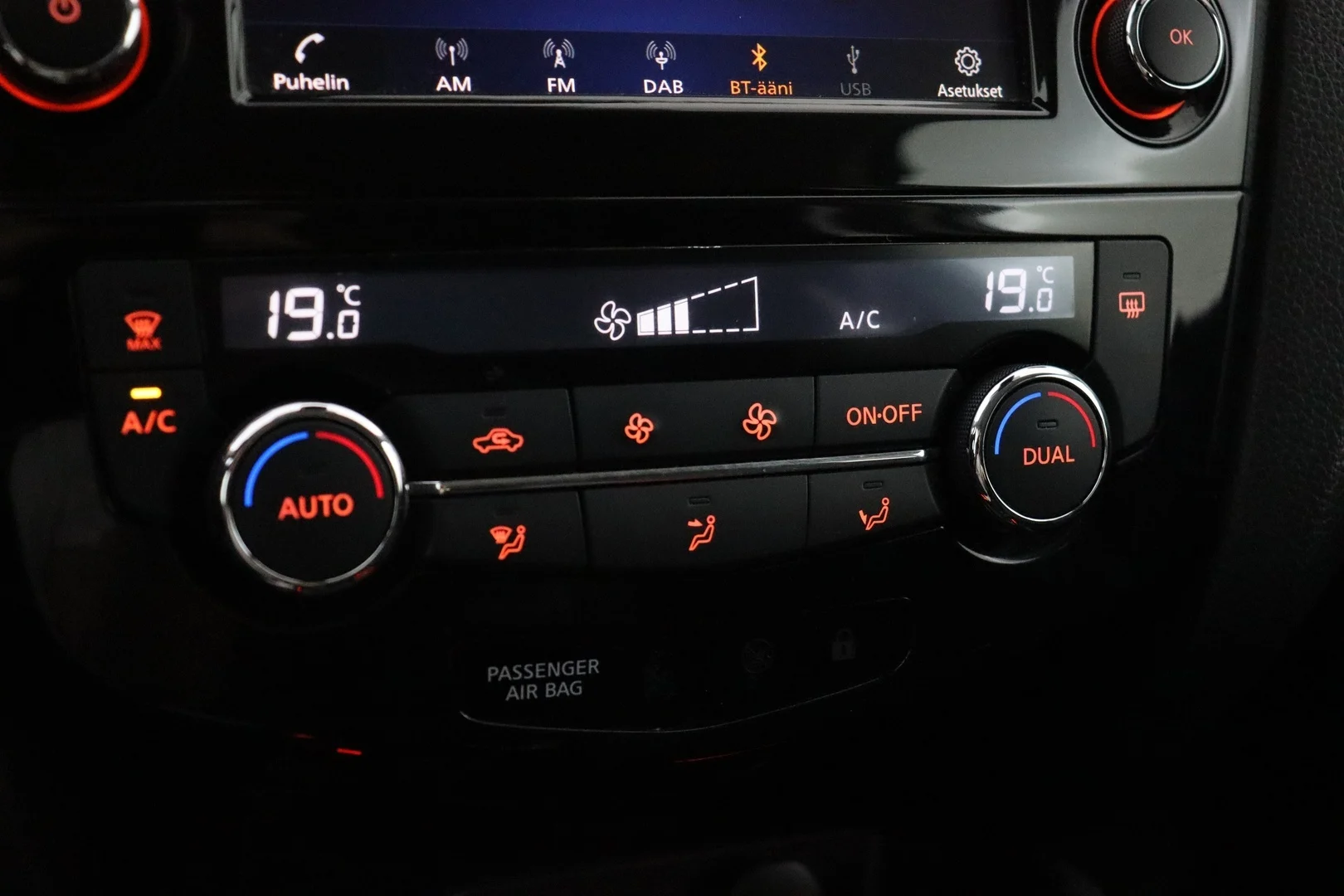 Car Image - 2yoB8yukraEIjKnJhDP1GJ