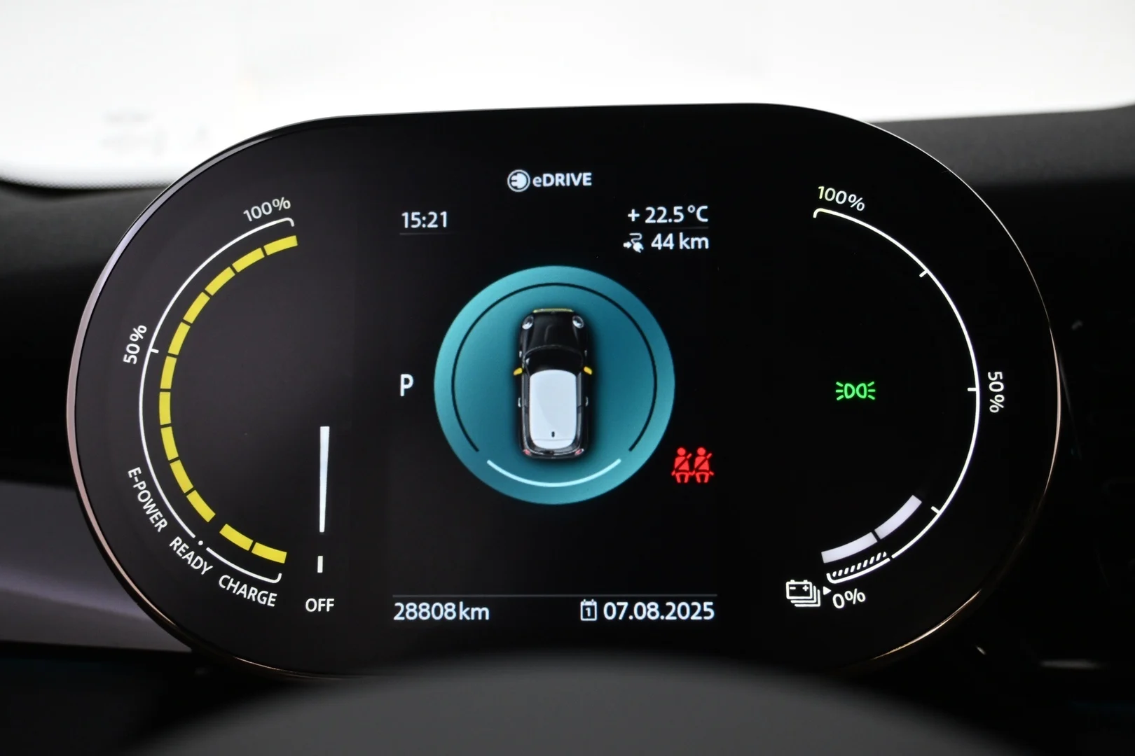 Car Image - 2oORLk1a5Y1fD9BzCq03nq