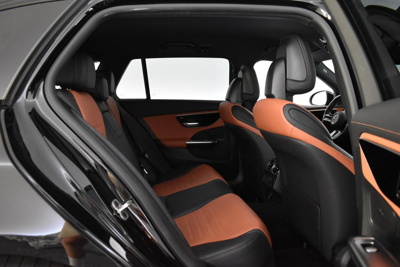 Car Image - 7vrmhV5mfkHLqhKK7bI3ce