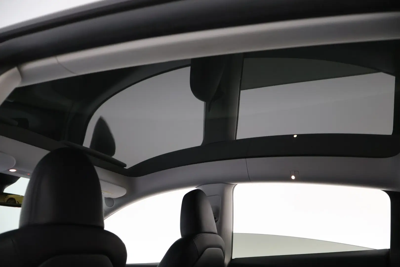 Car Image - 1AX6fMHDADDDLQqrhMfdQB
