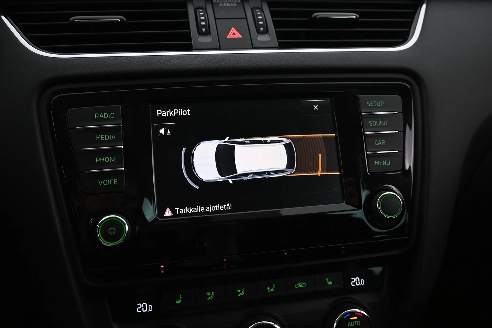 Car Image - 2Q4XcGlGjuImrbX3qycF8