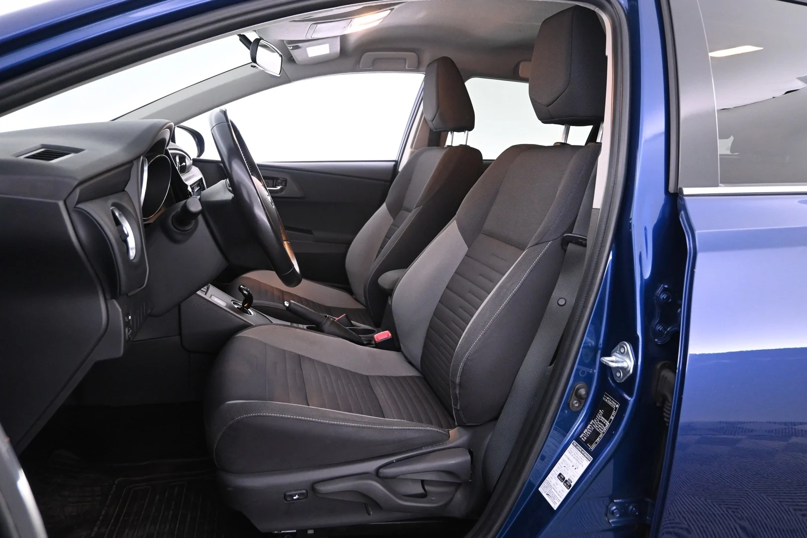 Car Image - 5ZgIC5wencWmBhAbtww23h