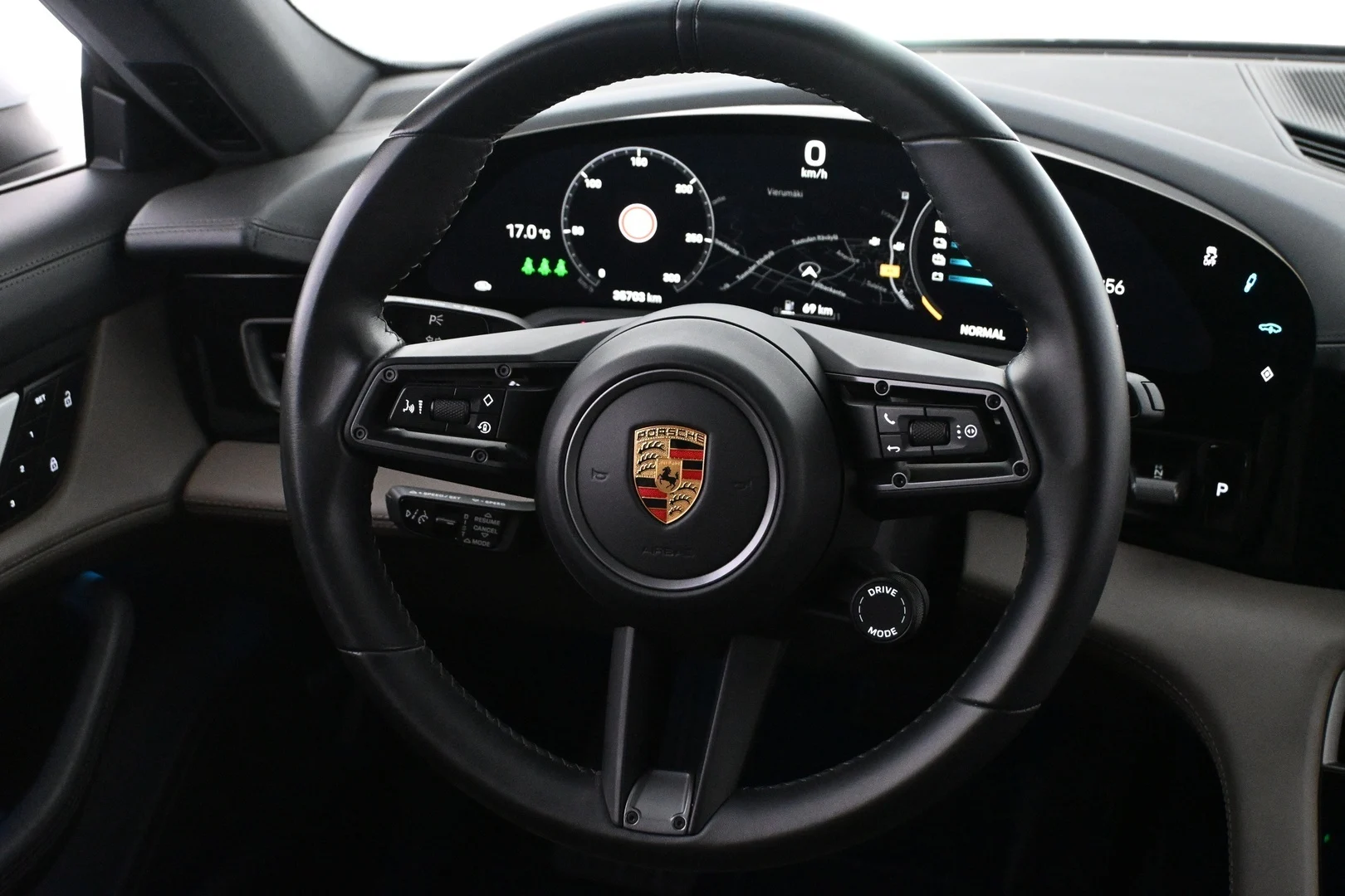 Car Image - cDws2oCvDq4BCpyxv9L8T
