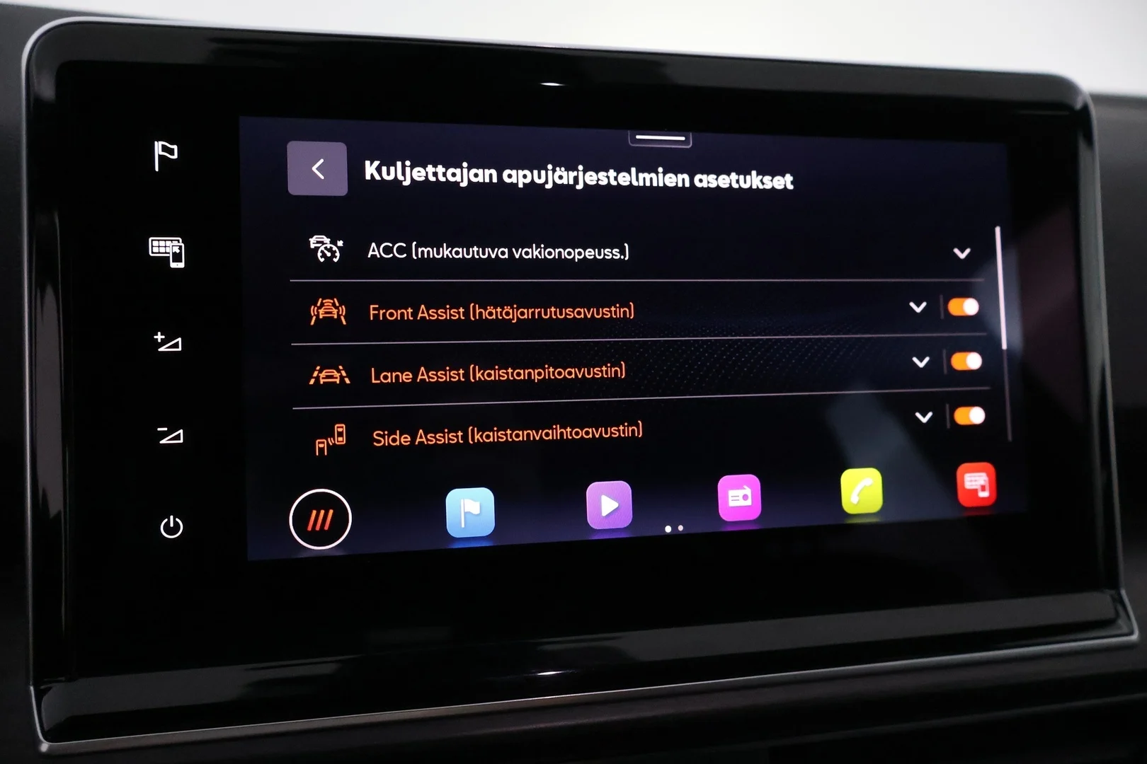 Car Image - 77KrzsmlvfeayfRYEfRrs0