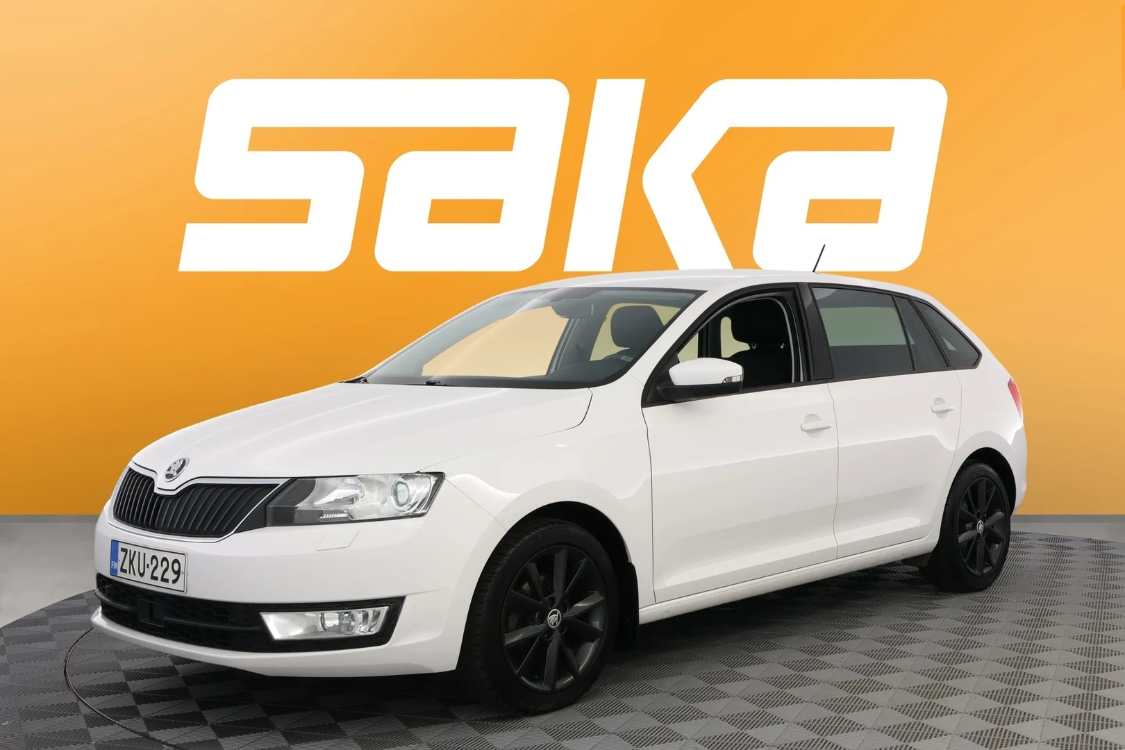 Car Image - 79EC46UxGAn7rcuv7JzHkl