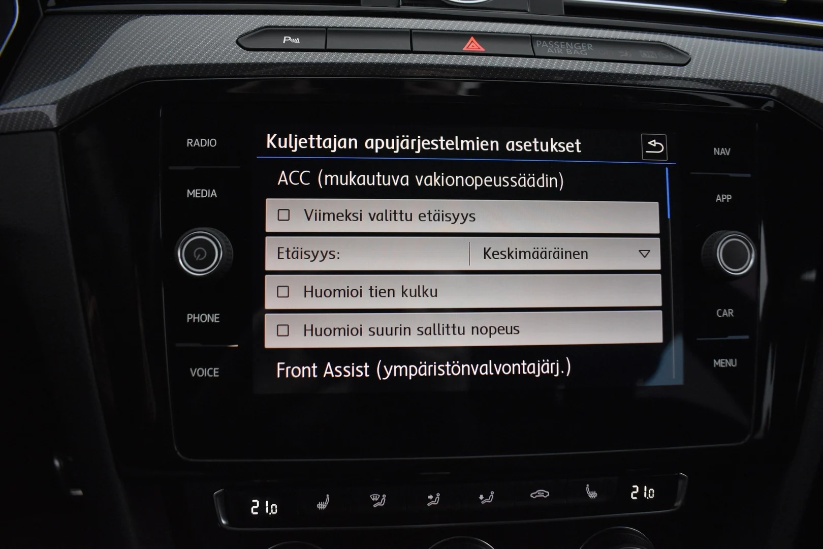 Car Image - 7dst6qBm5ZY0oqY7T95l0t