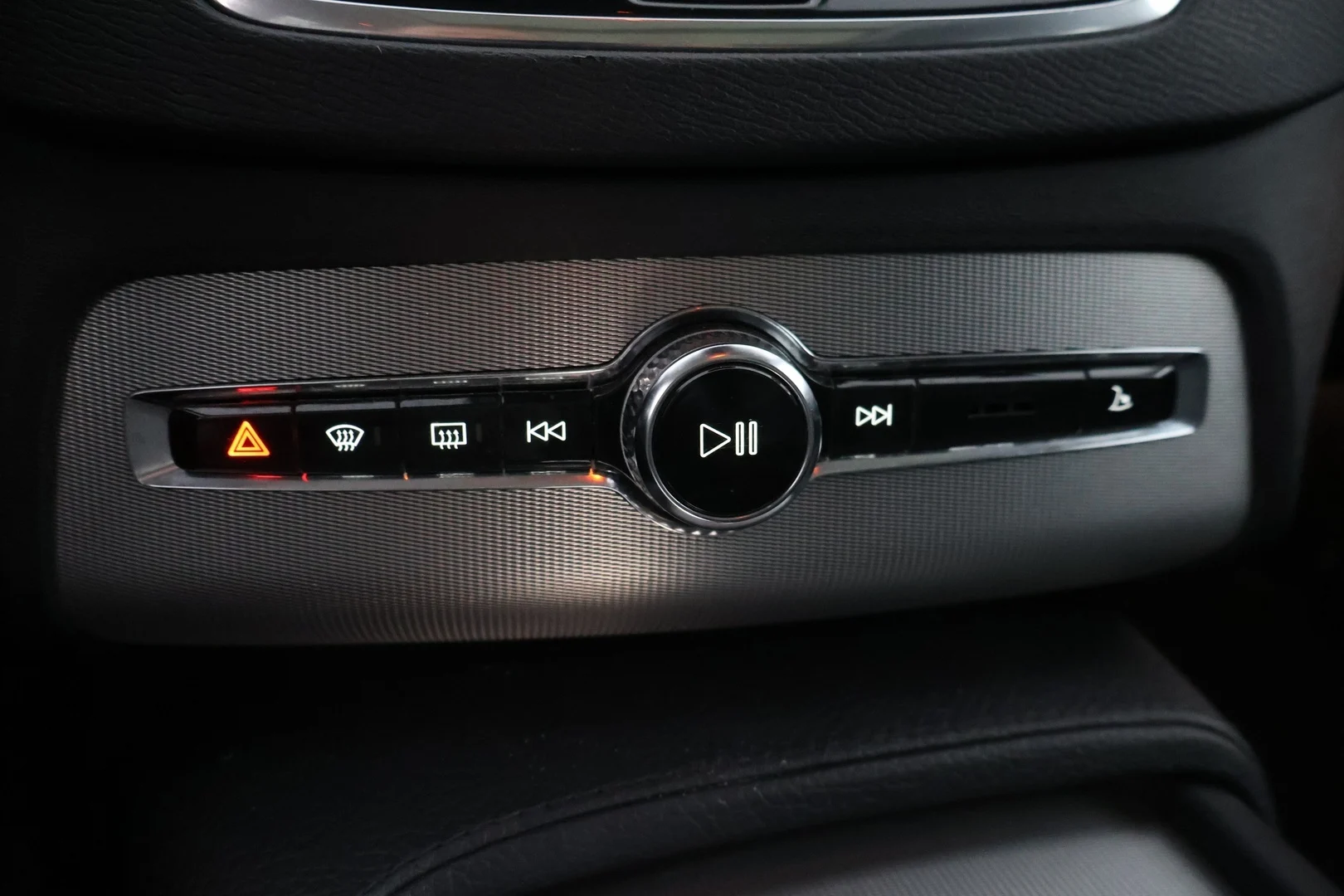 Car Image - 1MHTd4aLh0gw8NZjdUV26r