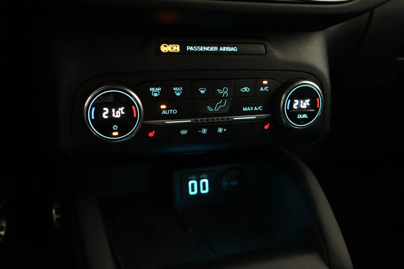 Car Image - JCiQcPJ7Qs1WlvgVR2L30