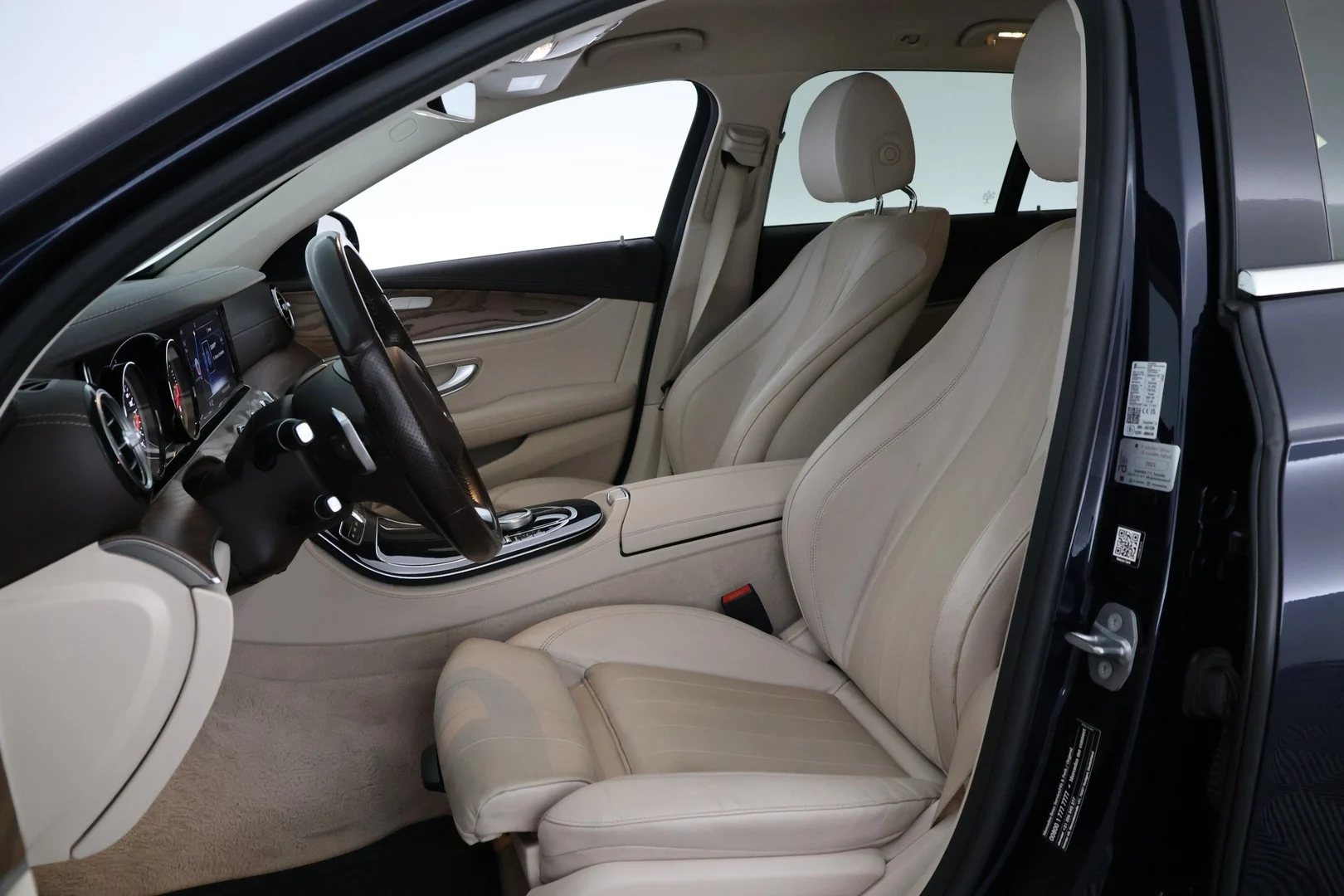 Car Image - 2EZLbPAR46SXHDPjumRqME