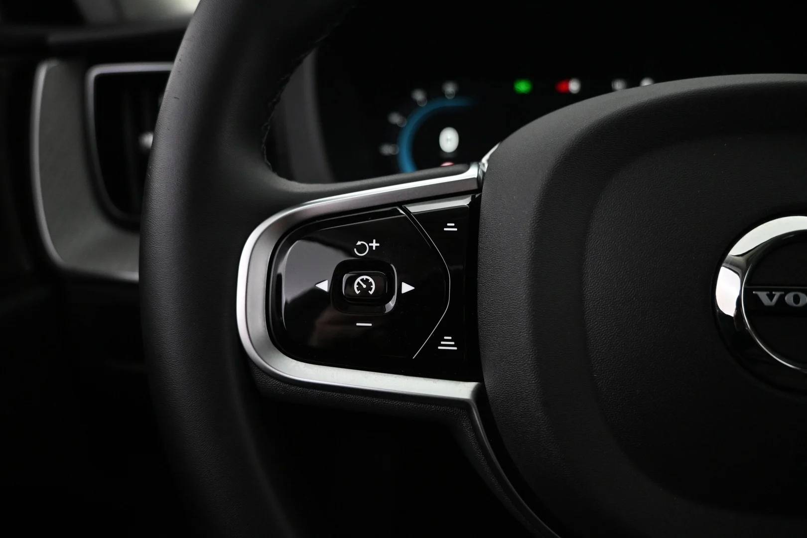 Car Image - 1PEznCmaXdonUAJdaXVWM4
