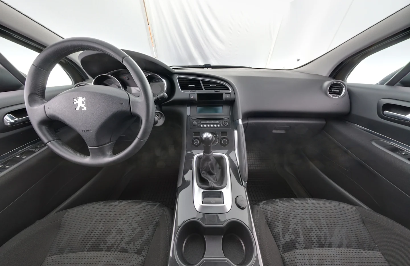 Car Image - 2hOf7BvHrqgQ8fqycjZKNK