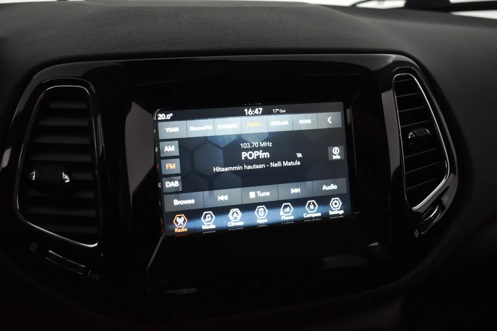 Car Image - 7kS6aF3LT4RlimUHk90vuY