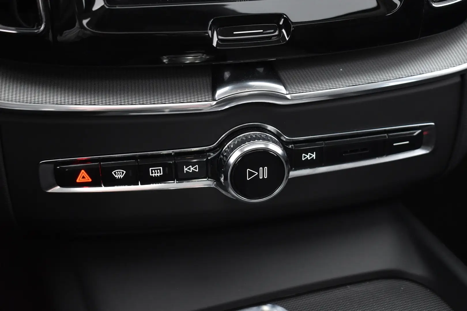 Car Image - 79rHmBjxjFkDAh9uuMyhrk