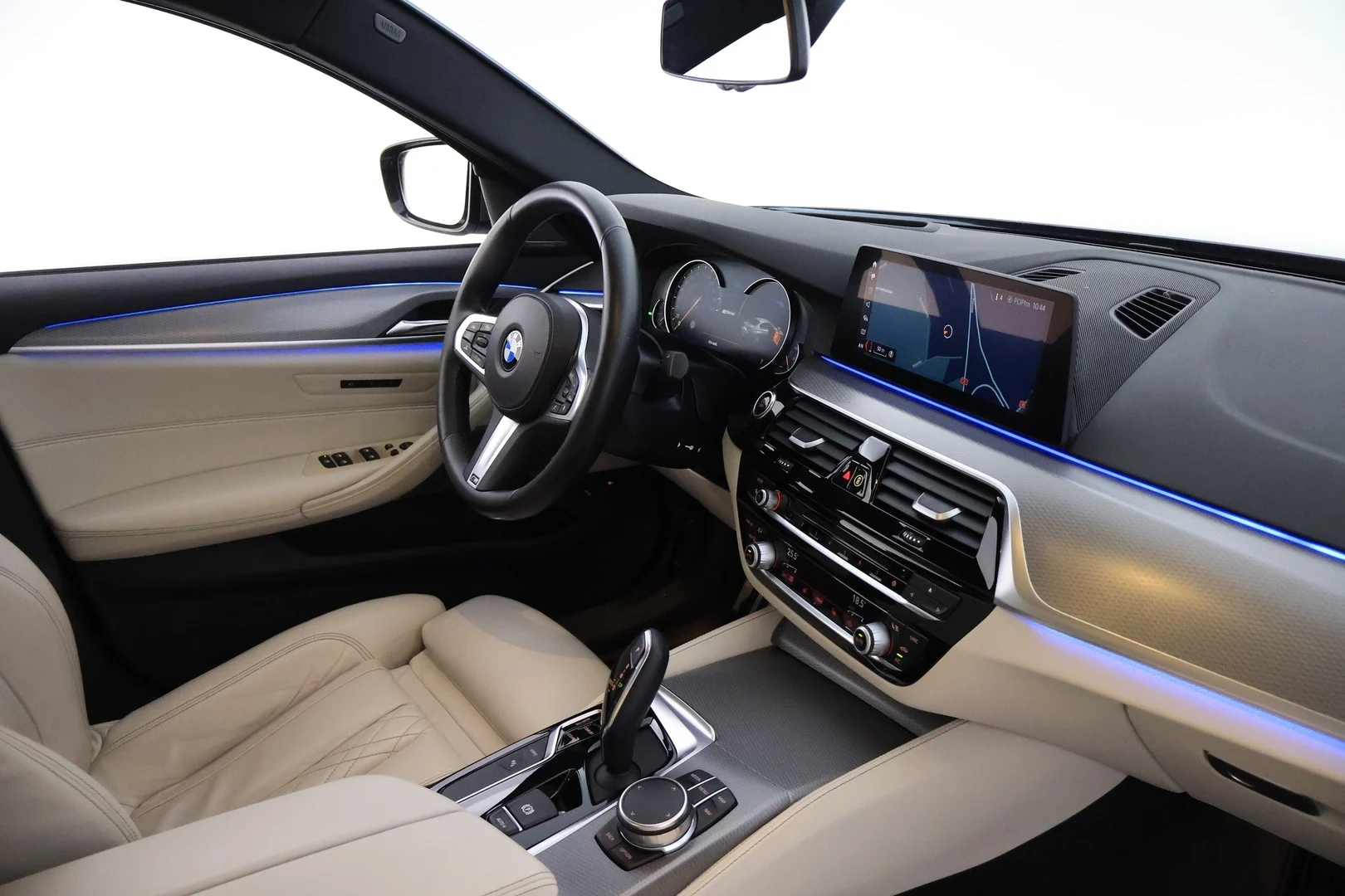 Car Image - 4cSpdwBMsSrD2aNW0OgfhF