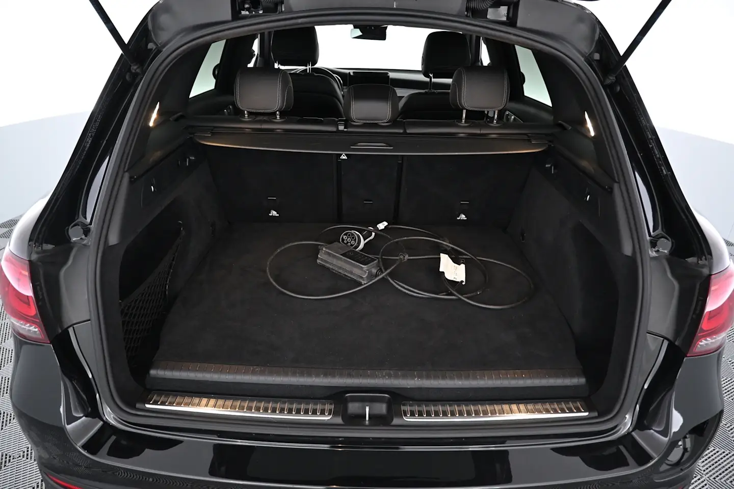Car Image - 26r4CCzIWbsvgK97i25dRS