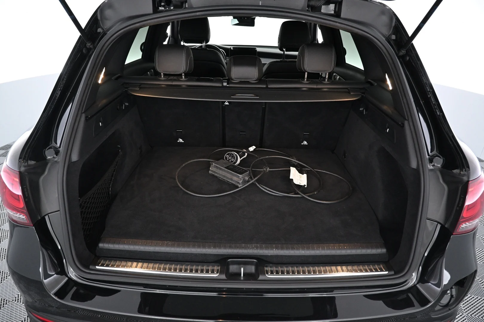 Car Image - 26r4CCzIWbsvgK97i25dRS