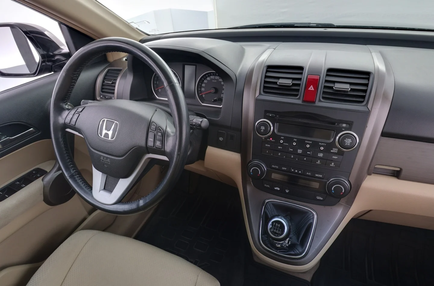 Car Image - 4NwWxQL1HjblKmJRR3v9JZ