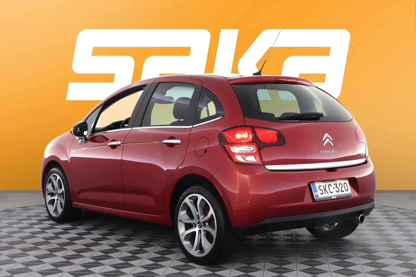 Car Image - 7MCkfa6bTbKu1PNNdKW6Zl