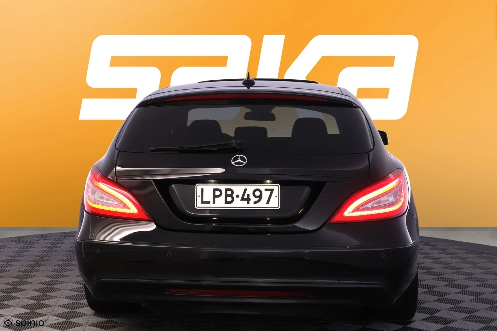 Car Image - 7LGeYUzop9je7Z92JM4tV5