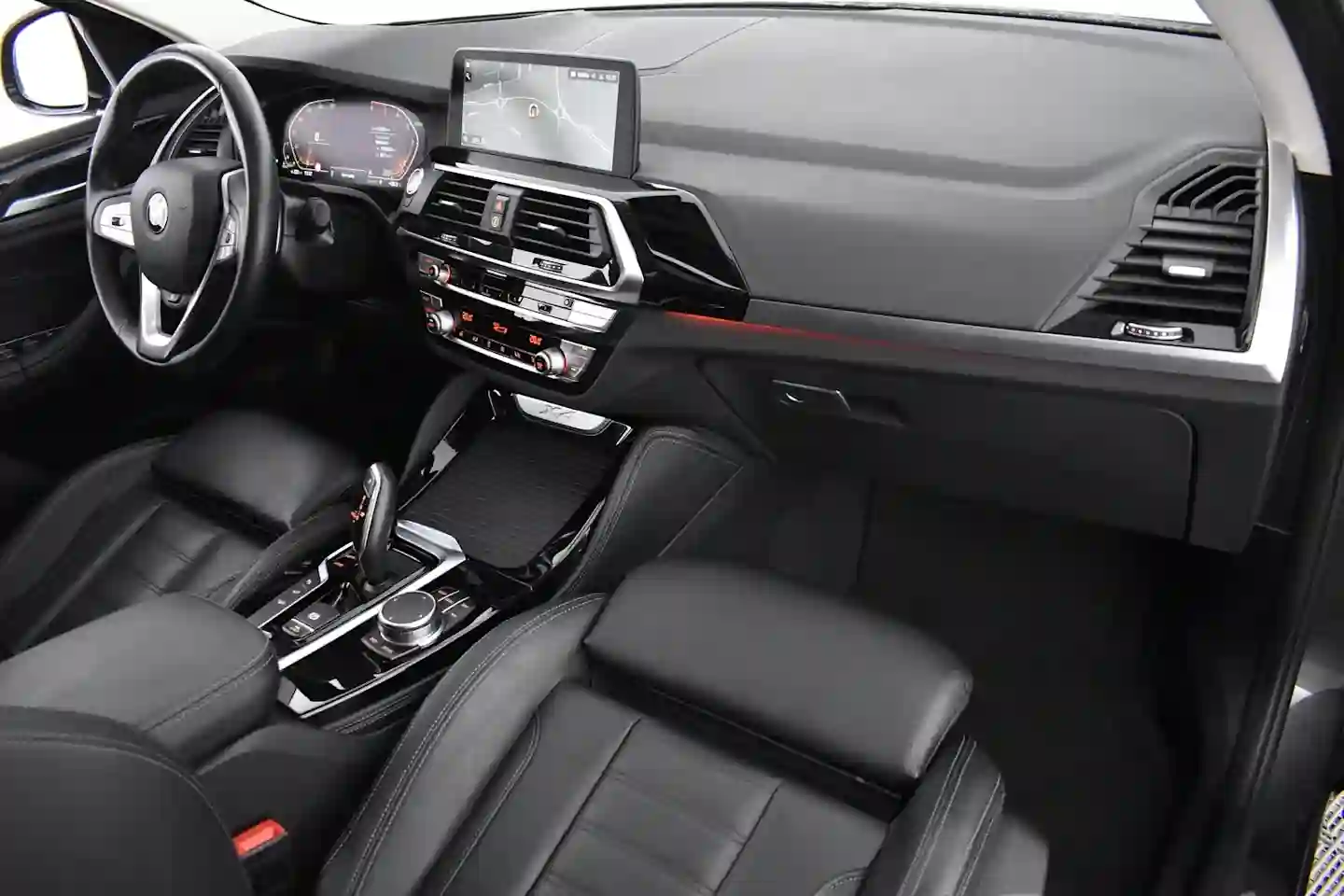 Car Image - 4dNVP0rMG39q8JESkqjCt4