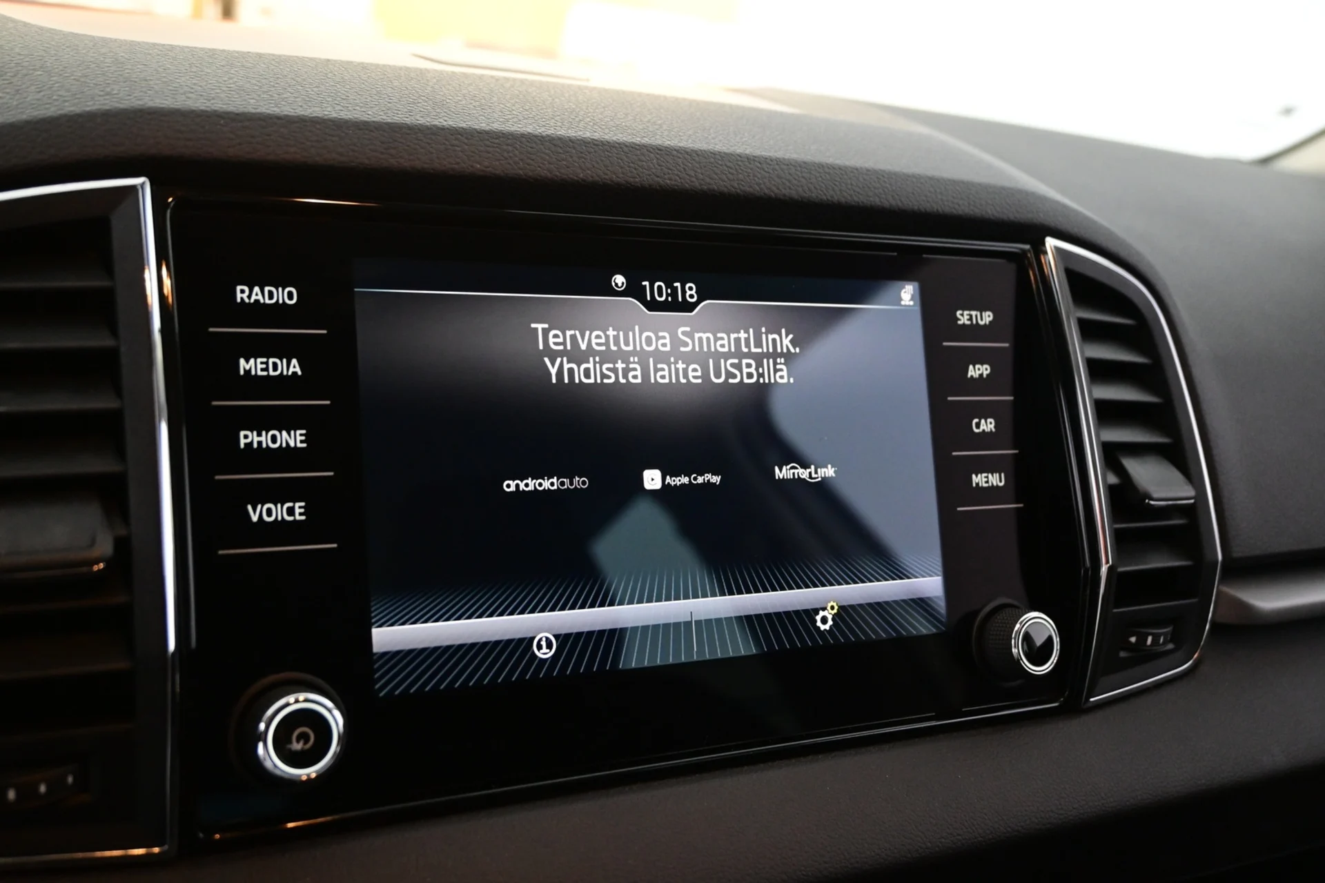 Car Image - 31d2Kky8r0bfbmi9a3x8NE