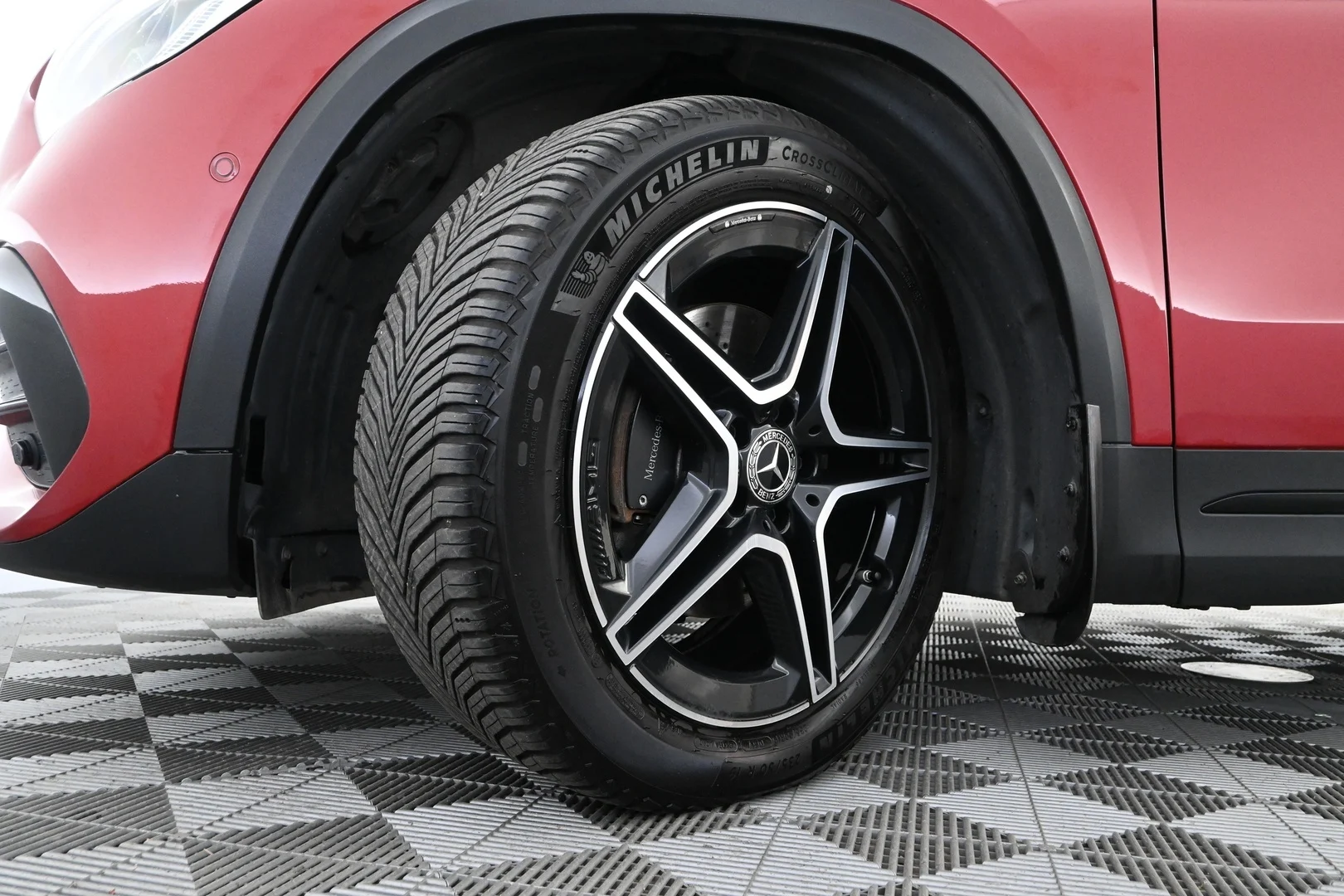 Car Image - 35zxlpX2wwkB01PMuIgF9q